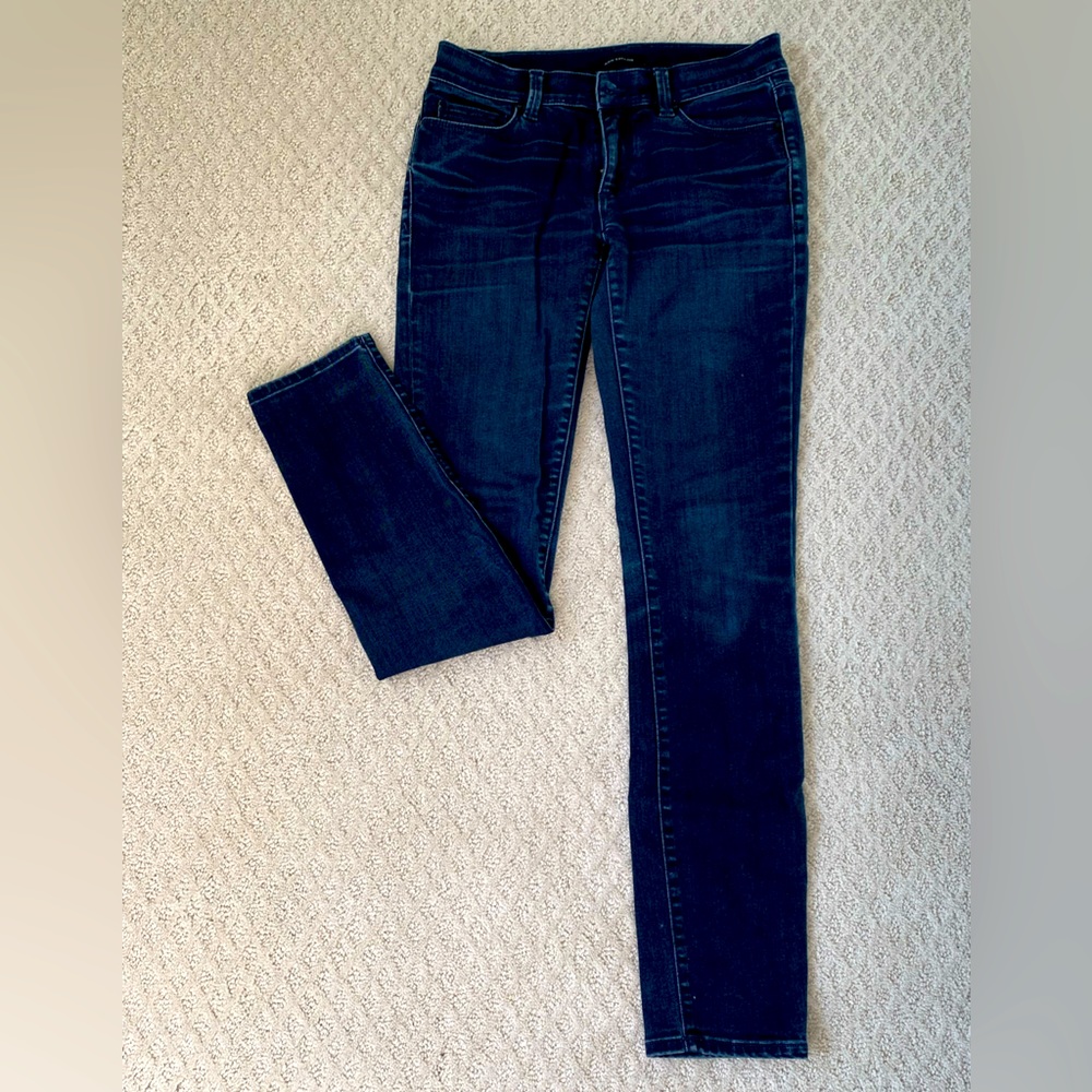 Ann Taylor the skinny modern fit jeans size 2